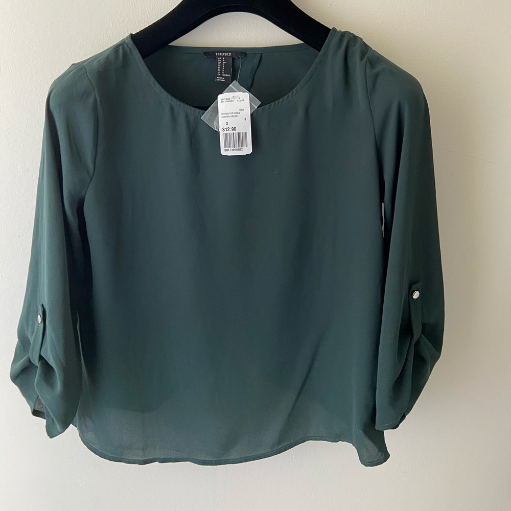 Forever 21 Hunter blouse w slit back opening NWT